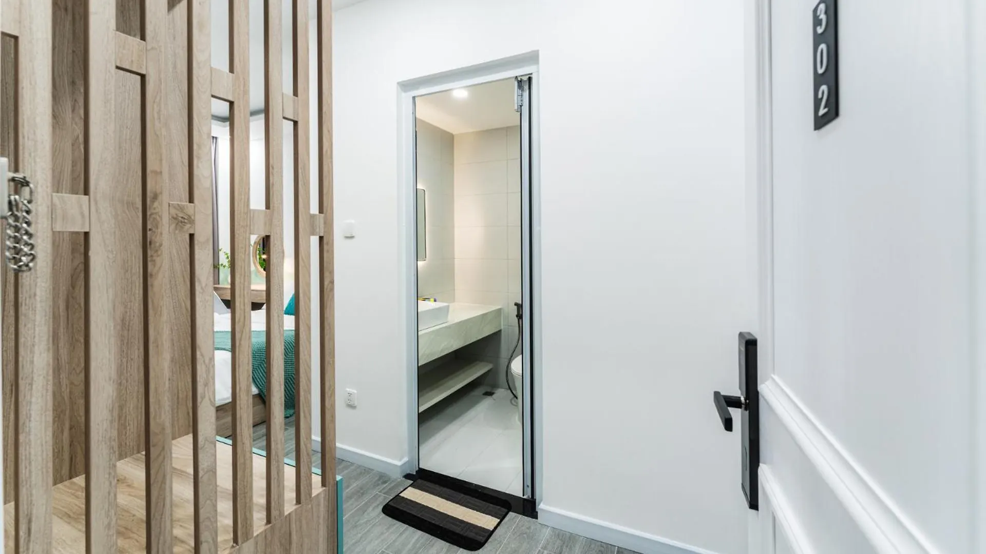 Annie House Nha Trang- Studio Room Convenient & Modern Design Near The Beach & Tram Huong Tower With Big Promo Vietnam