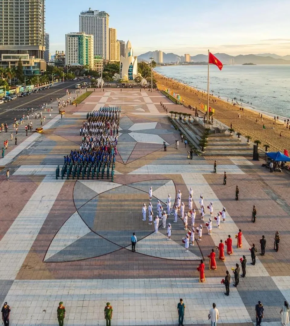 Apartamento Annie House Nha Trang- Studio Room Convenient & Modern Design Near The Beach & Tram Huong Tower With Big Promo